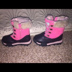 Girls Carter’s Snow Boots! WORN ONCE!!